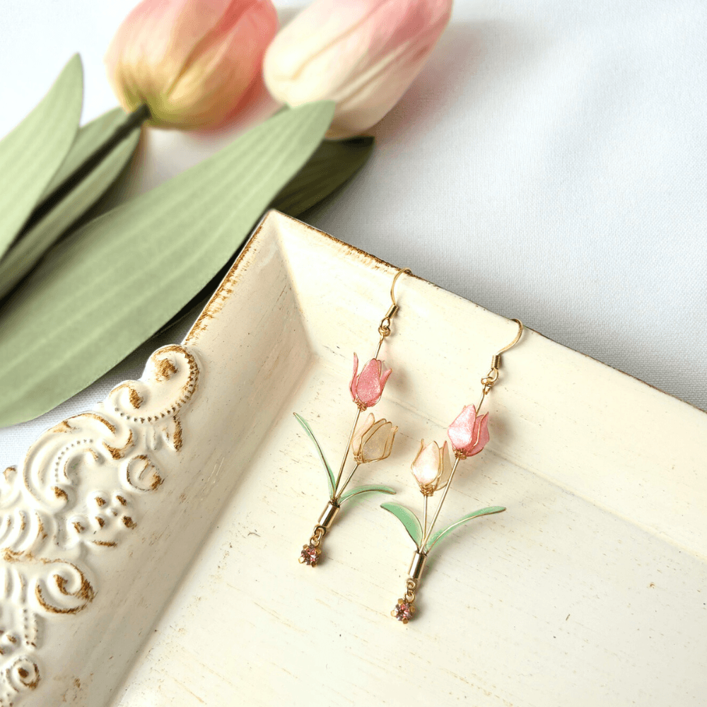 【チューリップ】ピアス ピンクと白 揺れる サージカルステンレス 金属アレルギー対応 受注生産 春の新作 | 5枚目